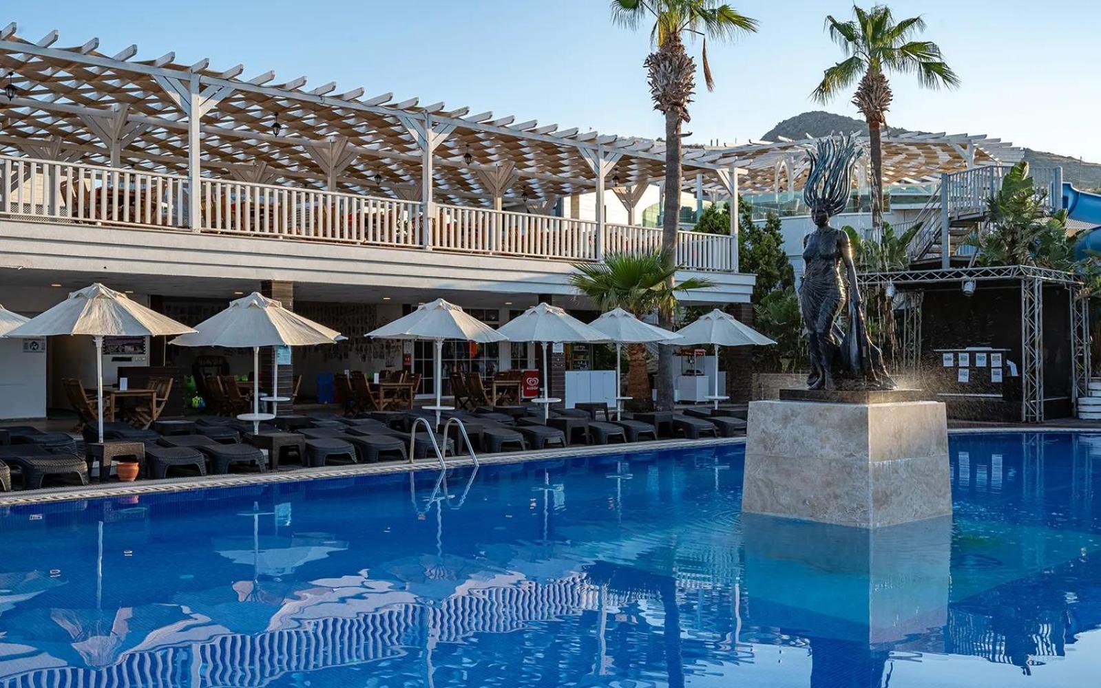 Golden Beach Resort & Spa Bodrum Exterior photo